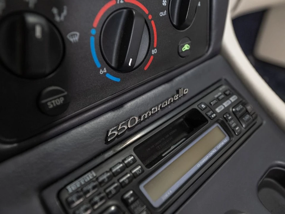 1999 Ferrari 550 Maranello - Image 29 of 31