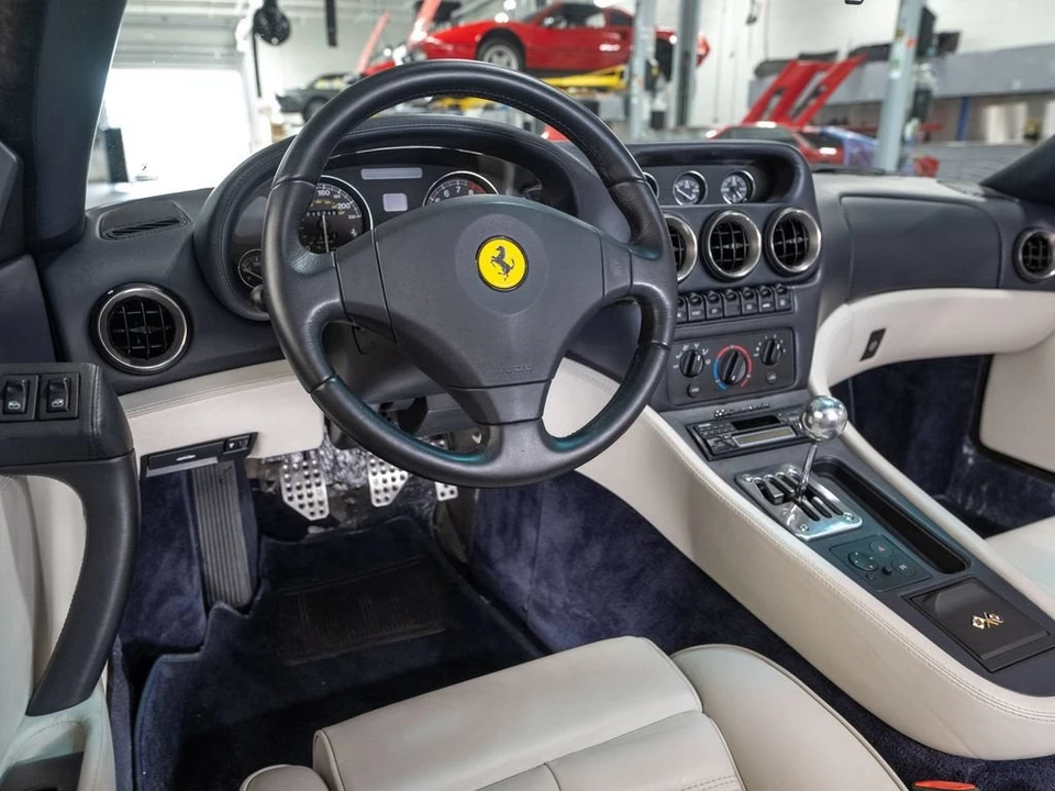 1999 Ferrari 550 Maranello - Image 23 of 31