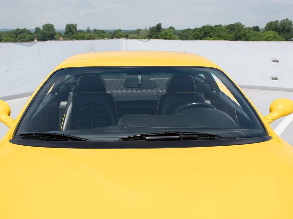 1999 Ferrari 550 Maranello - Image 26 of 31