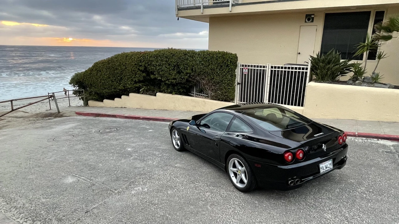 1999 Ferrari 550 Maranello - Image 24 of 31