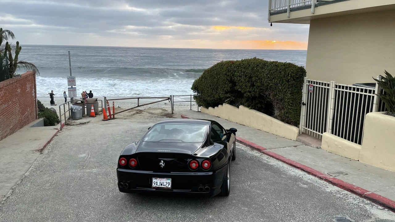 1999 Ferrari 550 Maranello - Image 30 of 31