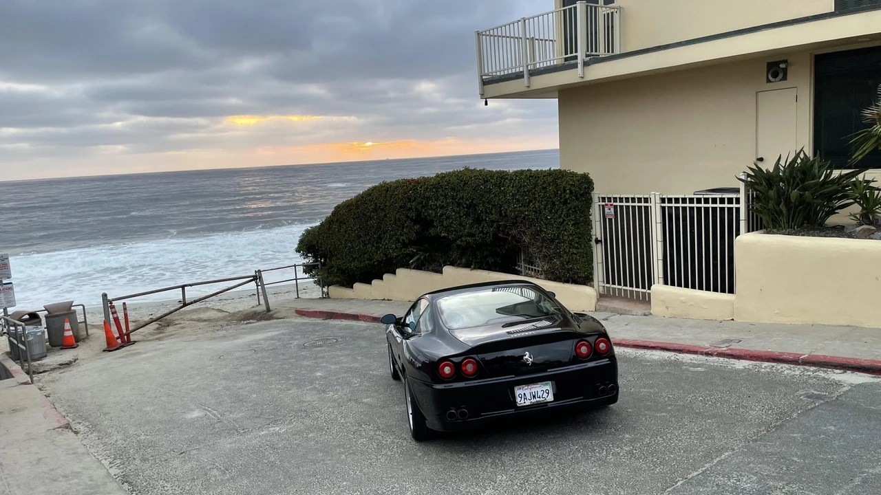 1999 Ferrari 550 Maranello - Image 28 of 31
