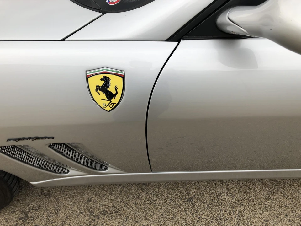 1999 Ferrari 550 Maranello - Image 17 of 31