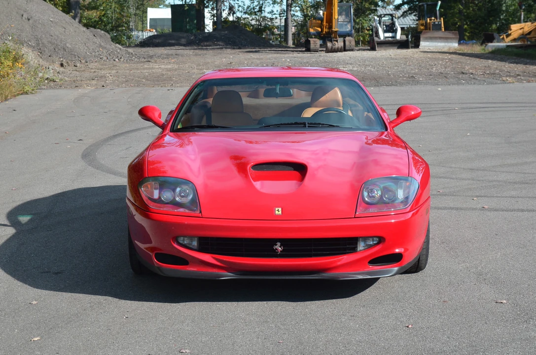 1999 Ferrari 550 Maranello - Image 16 of 31