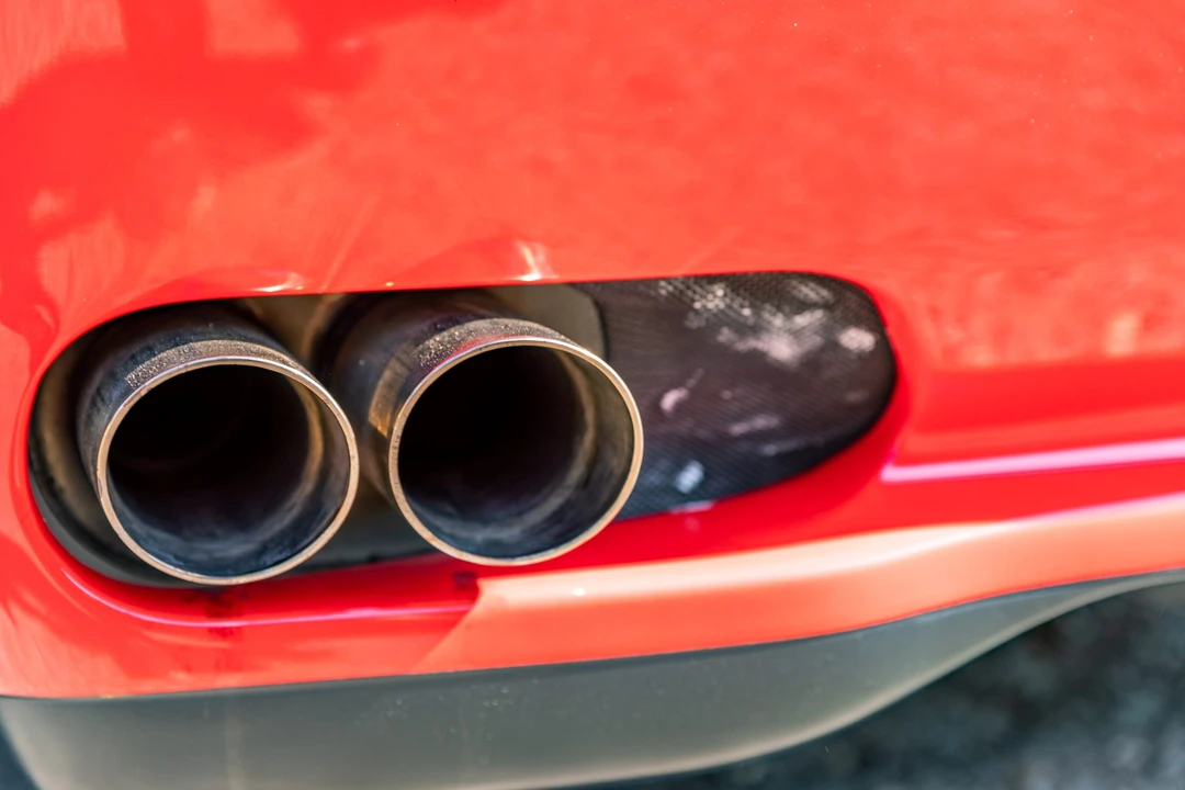 1999 Ferrari 550 Maranello - Image 27 of 31