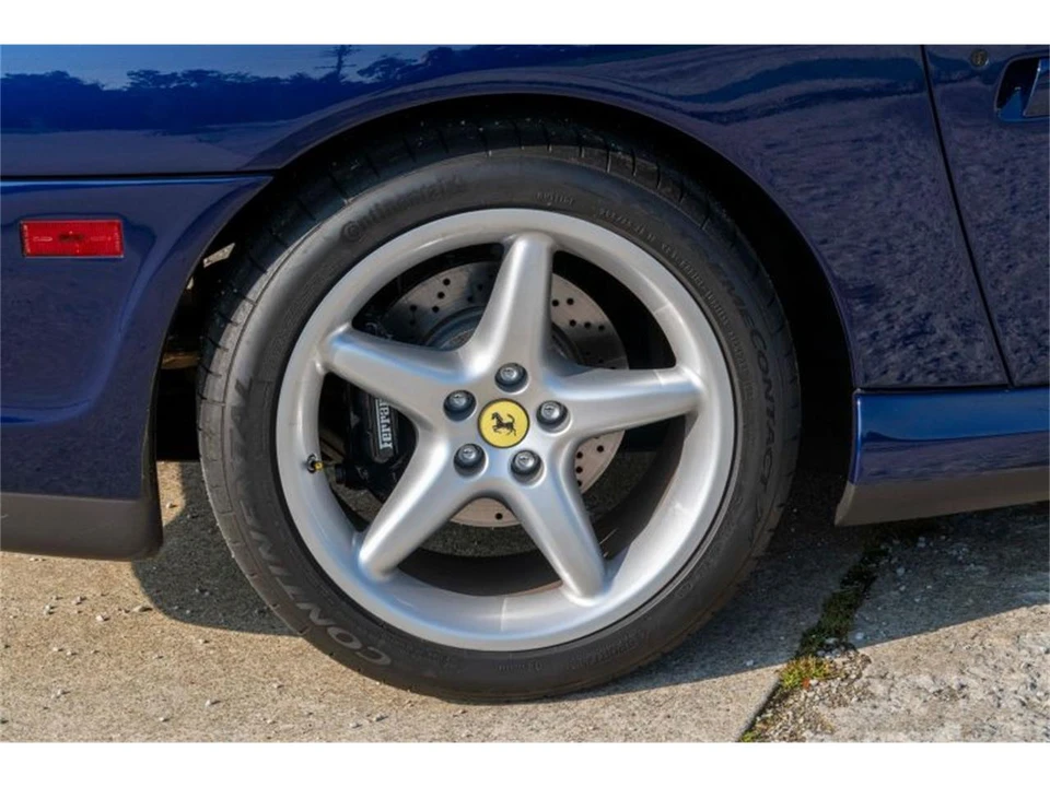 1999 Ferrari 550 Maranello - Image 18 of 31