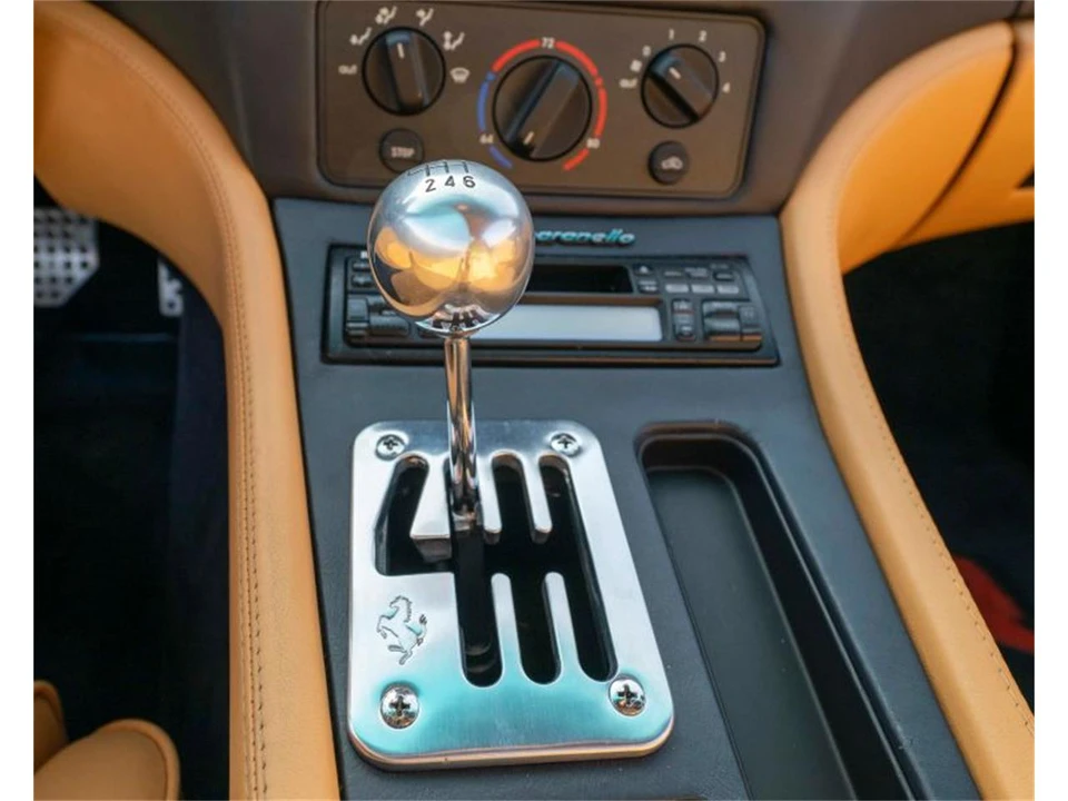 1999 Ferrari 550 Maranello - Image 24 of 31