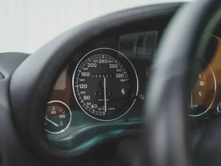 1999 Ferrari 550 Maranello - Image 26 of 31