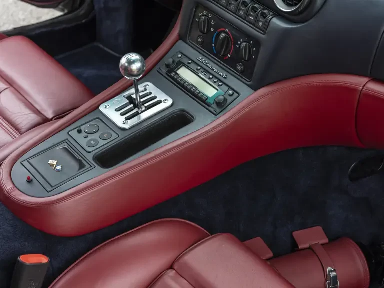 1999 Ferrari 550 Maranello - Image 13 of 31