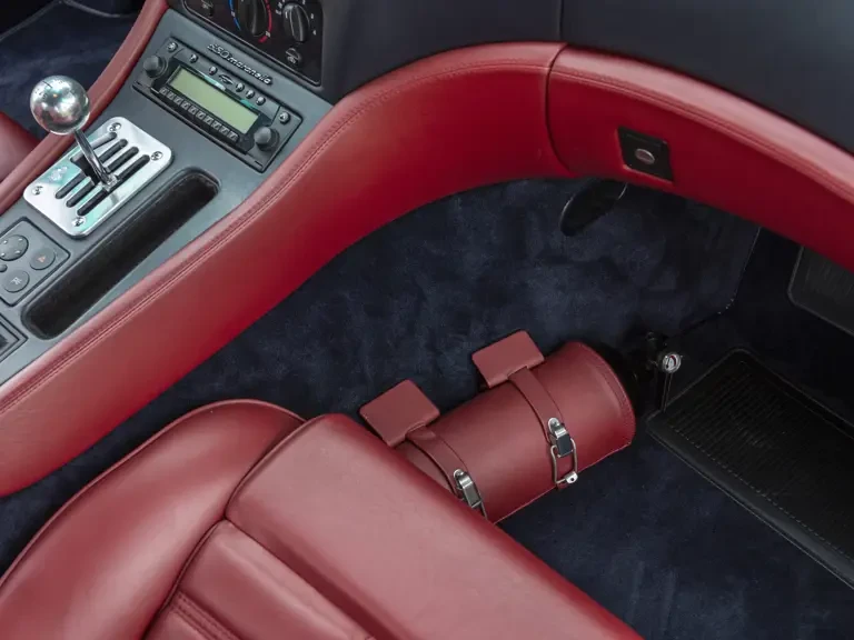 1999 Ferrari 550 Maranello - Image 21 of 31