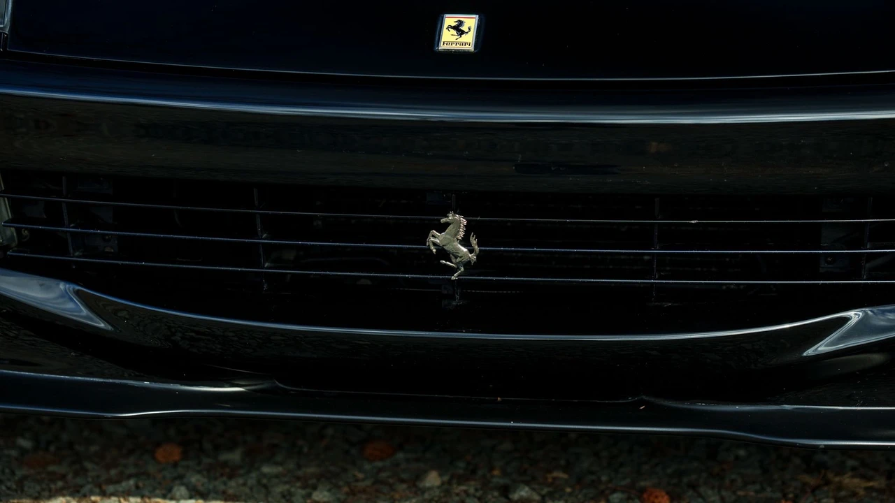 1999 Ferrari 550 Maranello - Image 24 of 31