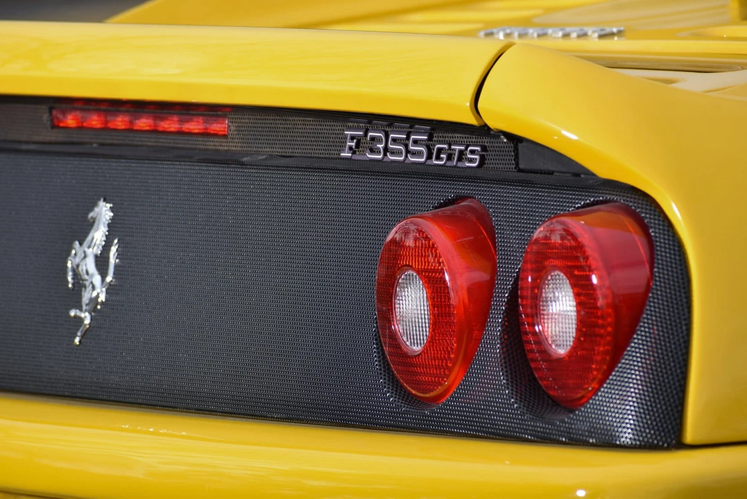 1999 Ferrari F355 GTS - Image 20 of 31