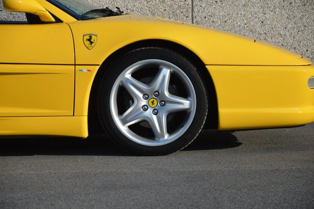1999 Ferrari F355 Spider - Image 27 of 30