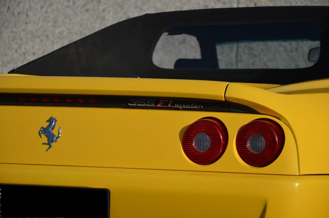 1999 Ferrari F355 Spider - Image 23 of 30