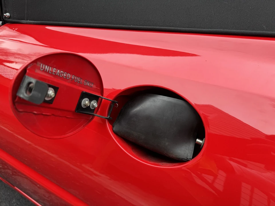 1999 Ferrari F355 Spider - Image 22 of 31