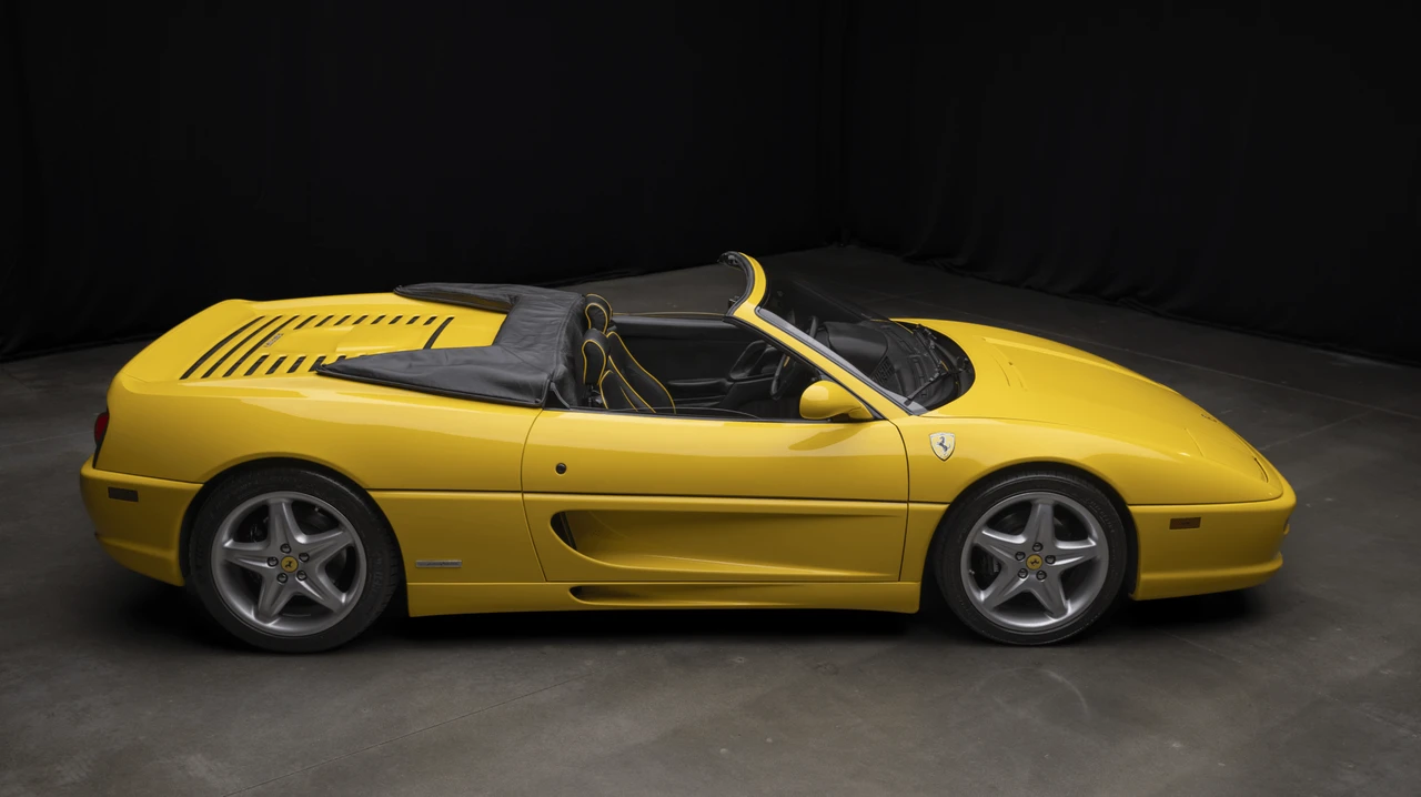 1999 Ferrari F355 Spider - Image 11 of 31