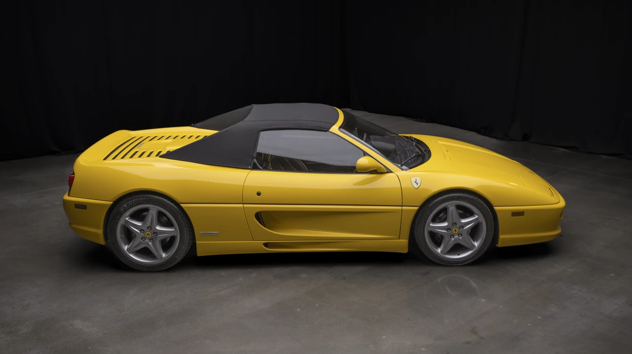 1999 Ferrari F355 Spider - Image 25 of 31