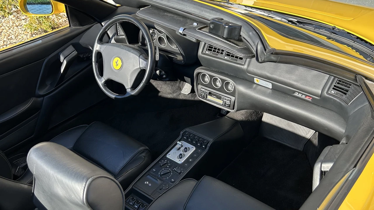1999 Ferrari F355 Spider - Image 3 of 10