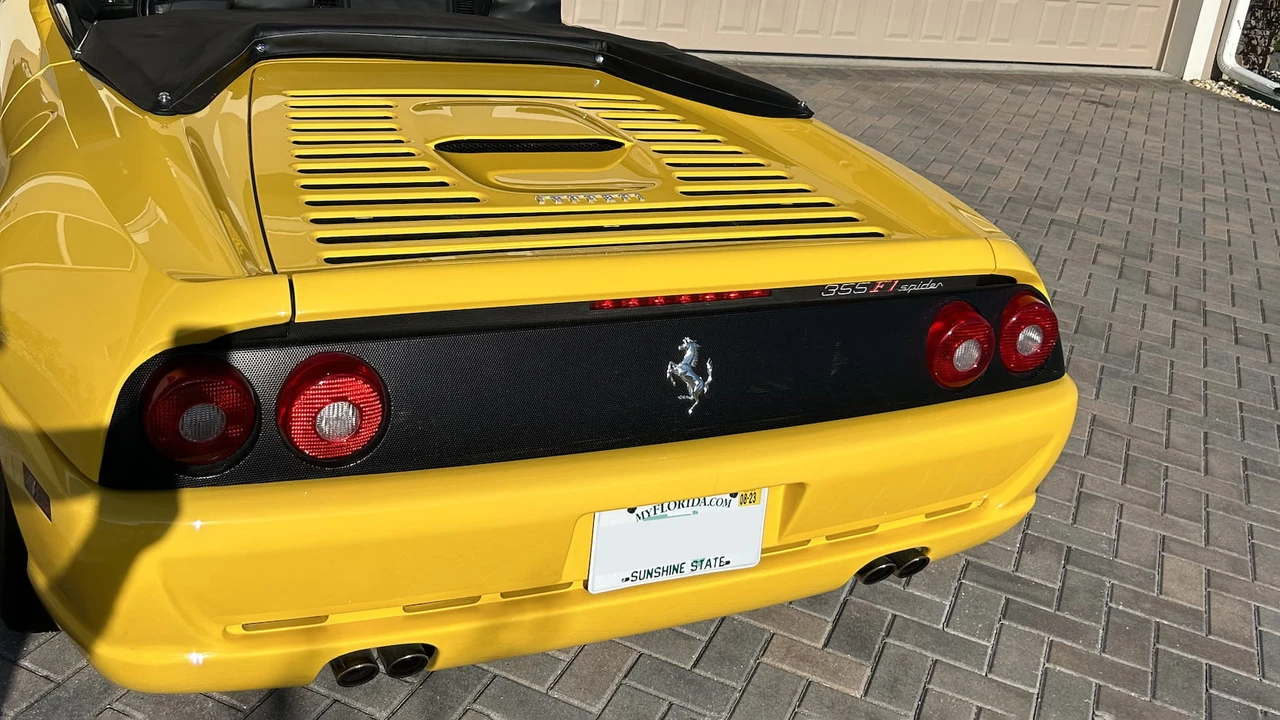 1999 Ferrari F355 Spider - Image 8 of 10