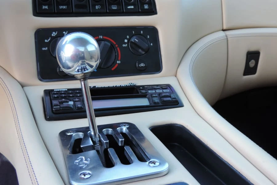 1999 Ferrari 550 Maranello - Image 9 of 12
