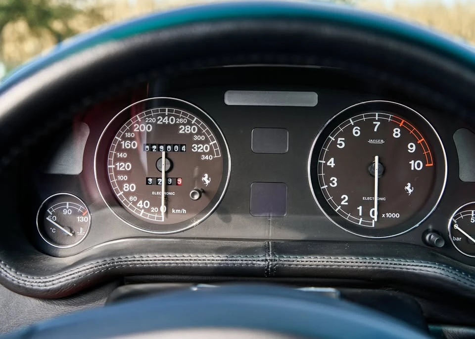 1999 Ferrari 550 Maranello - Image 13 of 20