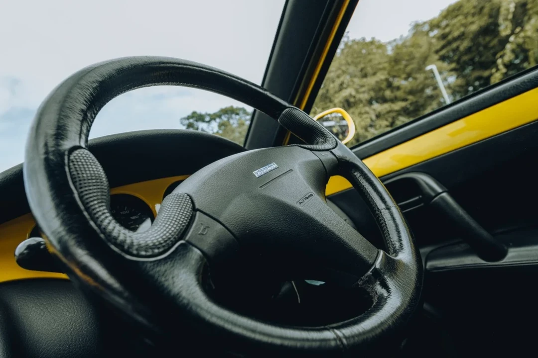 1999 Fiat Coupe - Image 18 of 31