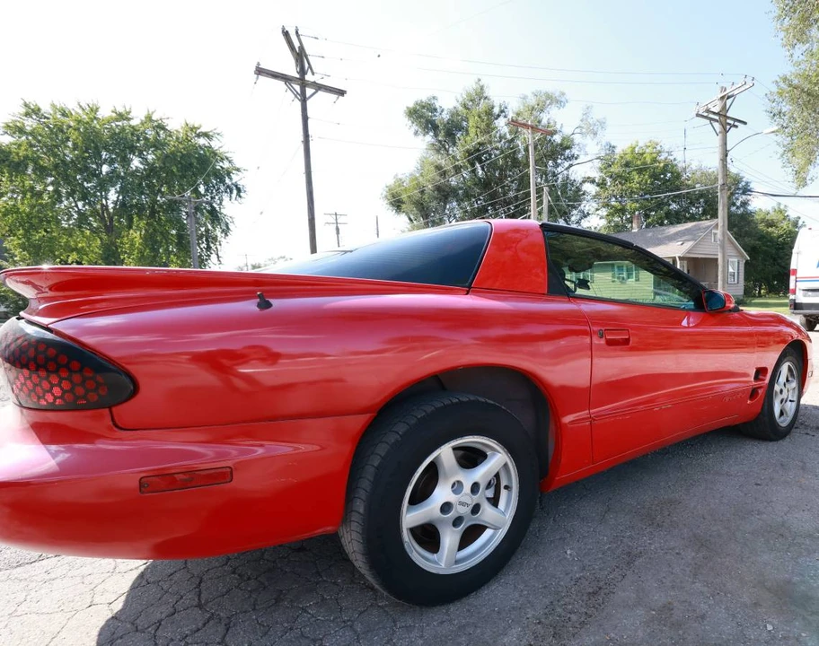 1999 Pontiac Firebird 4th Gen - Image 12 of 24