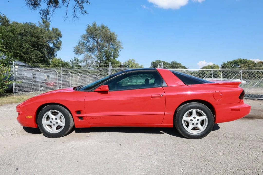 1999 Pontiac Firebird 4th Gen - Image 2 of 24