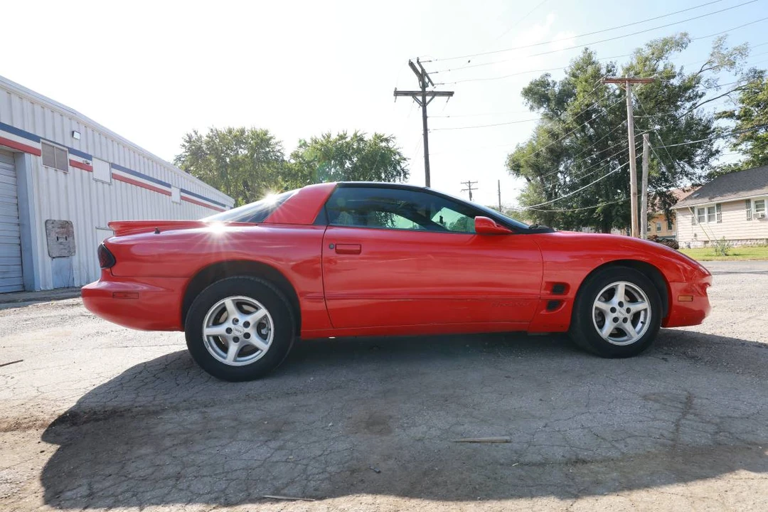 1999 Pontiac Firebird 4th Gen - Image 3 of 24