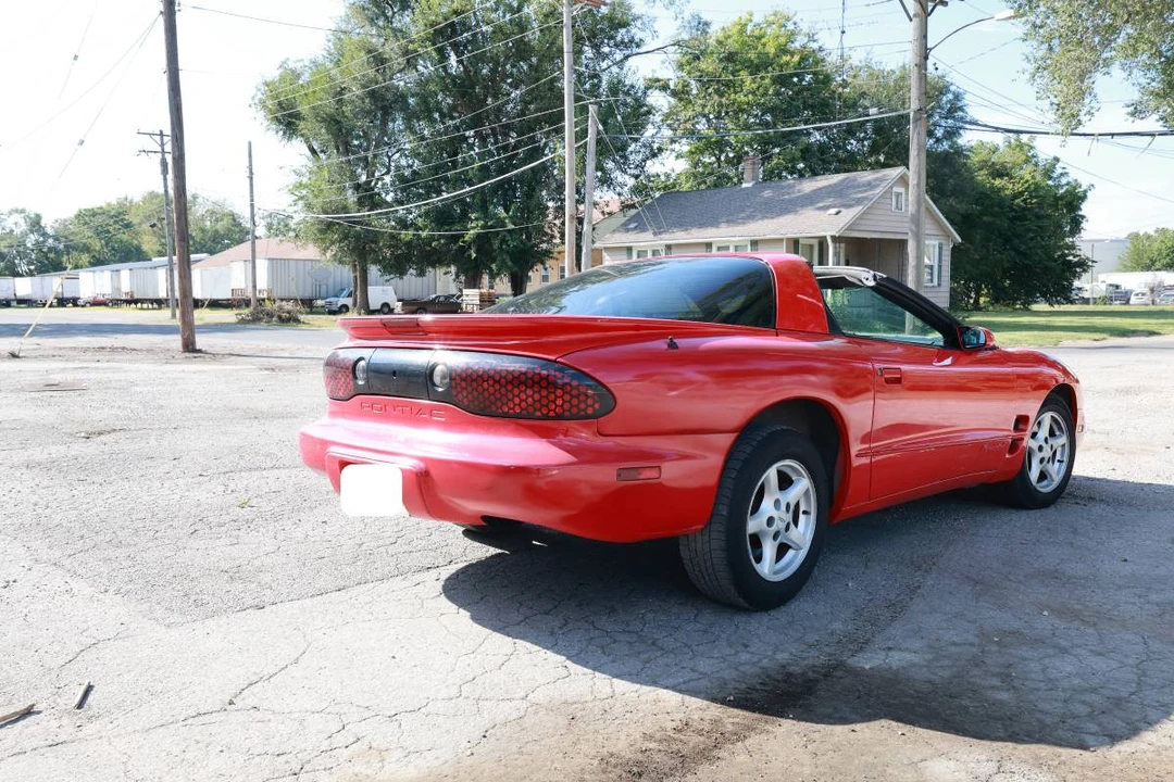 1999 Pontiac Firebird 4th Gen - Image 9 of 24