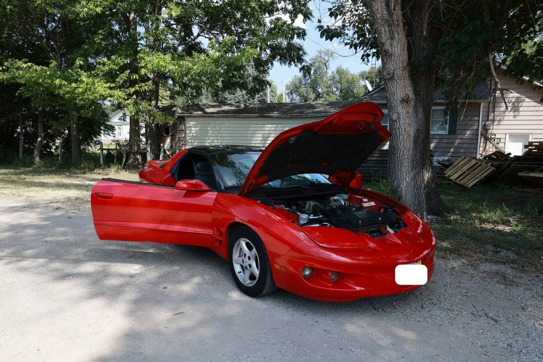 1999 Pontiac Firebird 4th Gen - Image 10 of 24