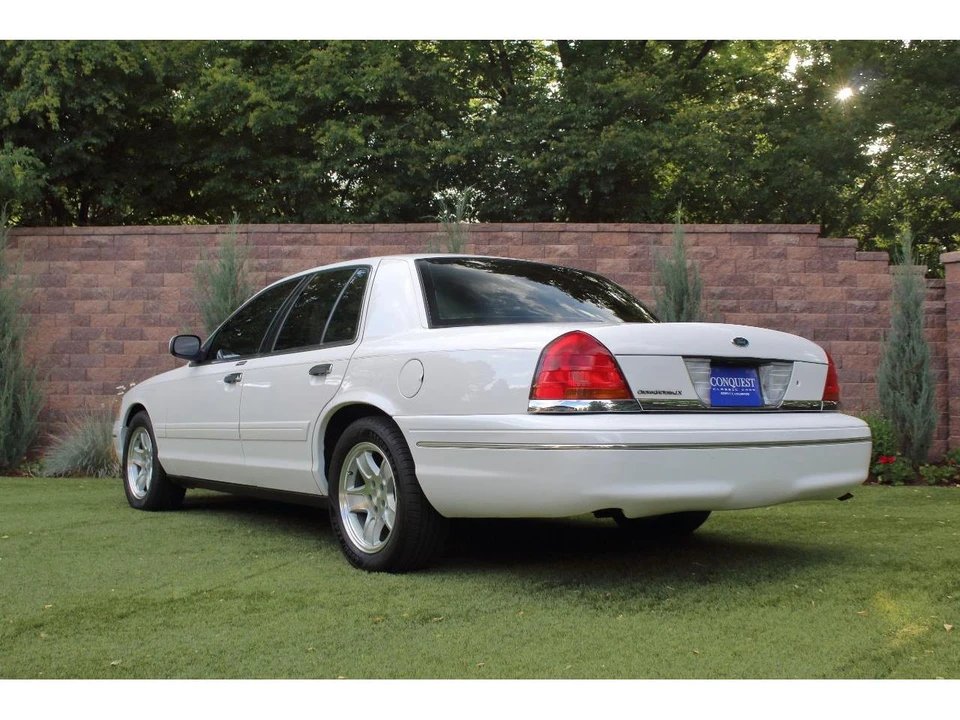 1999 Ford Crown Victoria - Image 30 of 31