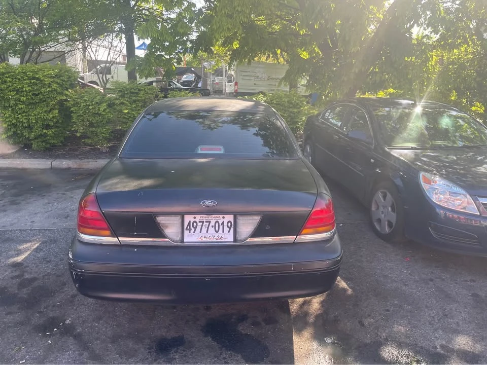 1999 Ford Crown Victoria - Image 7 of 9