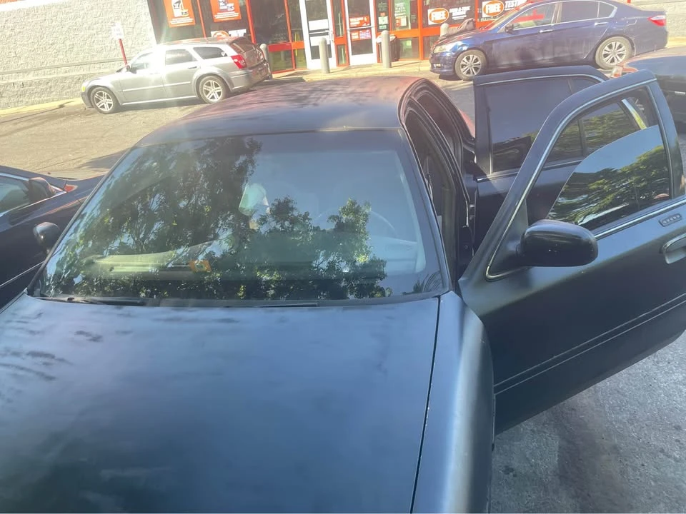 1999 Ford Crown Victoria - Image 3 of 9