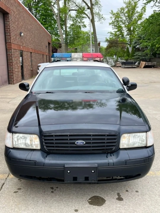 1999 Ford Crown Victoria - Image 4 of 16