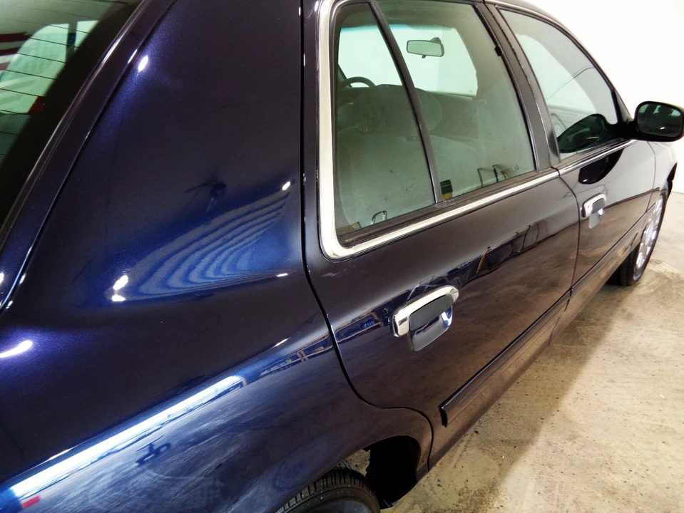 1999 Ford Crown Victoria - Image 7 of 21