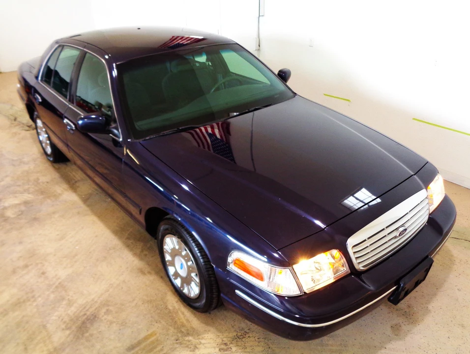 1999 Ford Crown Victoria - Image 12 of 21