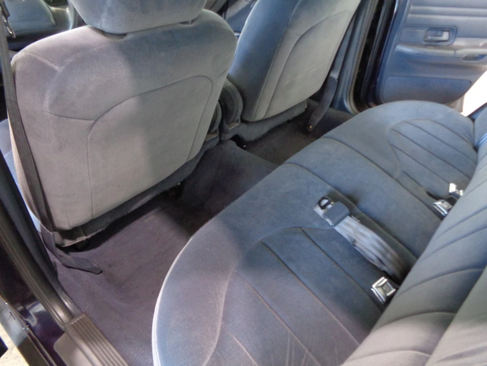 1999 Ford Crown Victoria - Image 18 of 21