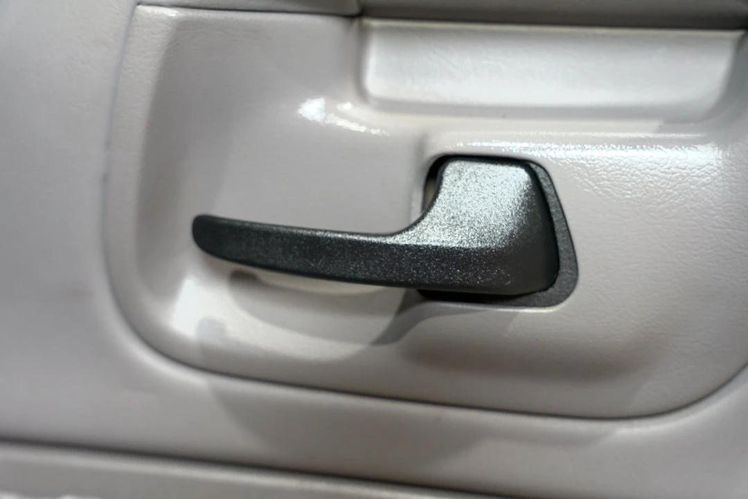 1999 Ford Econoline Van - Image 27 of 31