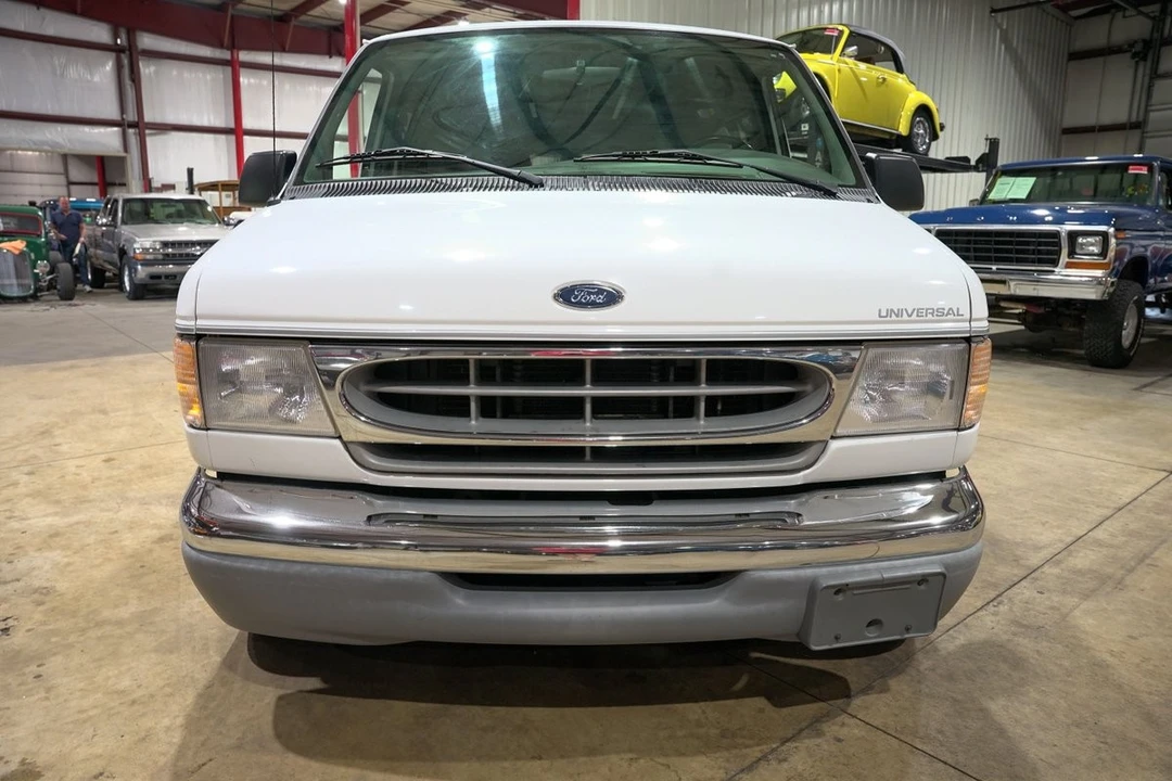 1999 Ford Econoline Van - Image 6 of 31