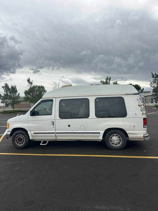 1999 Ford Econoline Van - Image 4 of 12