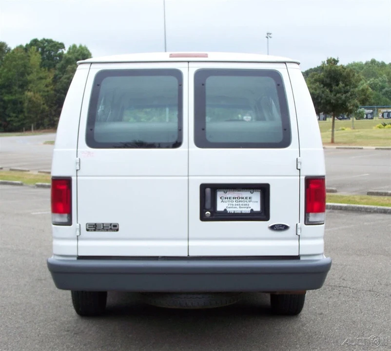 1999 Ford Econoline Van - Image 11 of 21