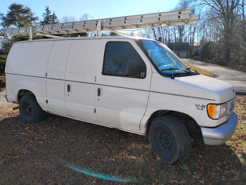 1999 Ford Econoline Van - Image 3 of 8