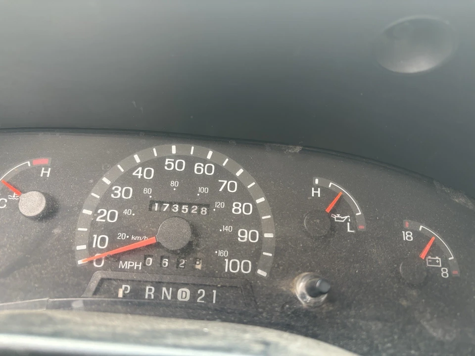 1999 Ford Econoline Van - Image 8 of 8