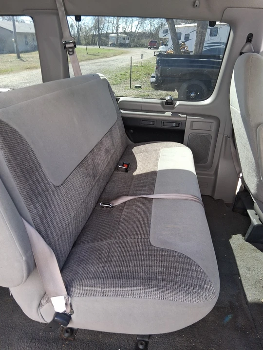1999 Ford Econoline Van - Image 6 of 9