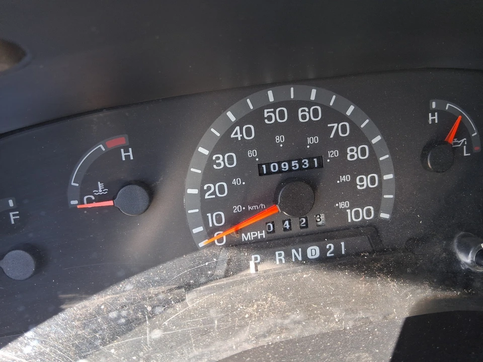 1999 Ford Econoline Van - Image 5 of 9