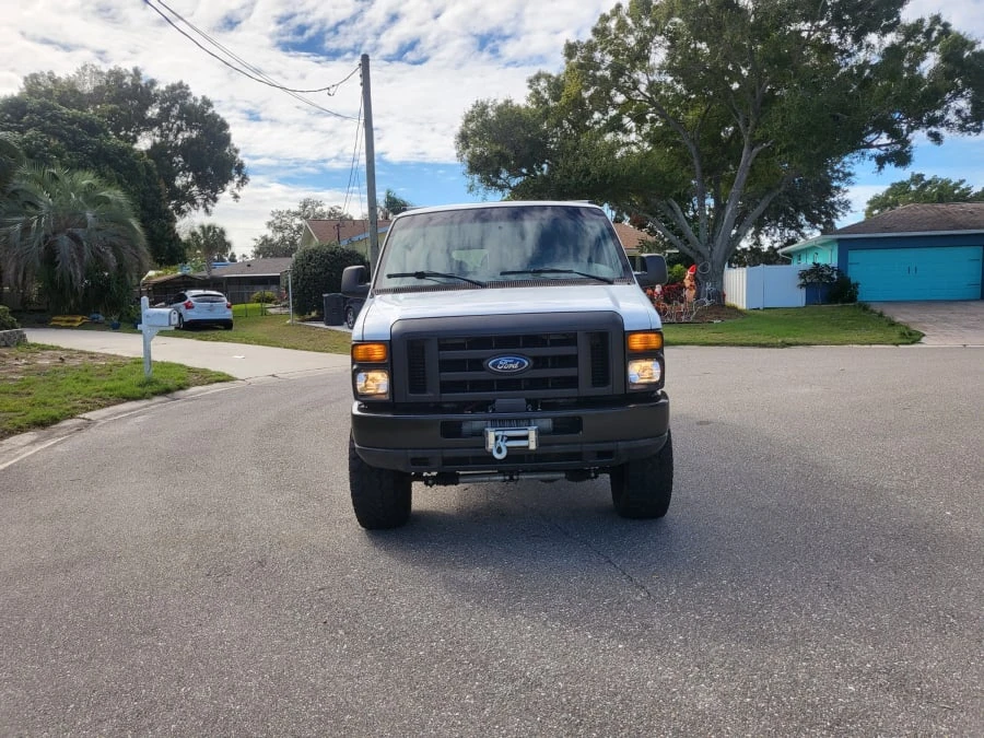 1999 Ford Econoline Van - Image 5 of 9