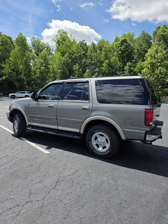1999 Ford Expedition 1st Gen - Image 2 of 18