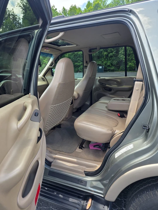 1999 Ford Expedition 1st Gen - Image 11 of 18