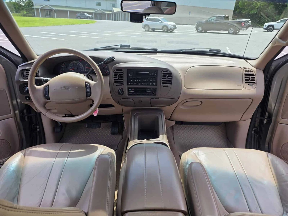 1999 Ford Expedition 1st Gen - Image 15 of 18